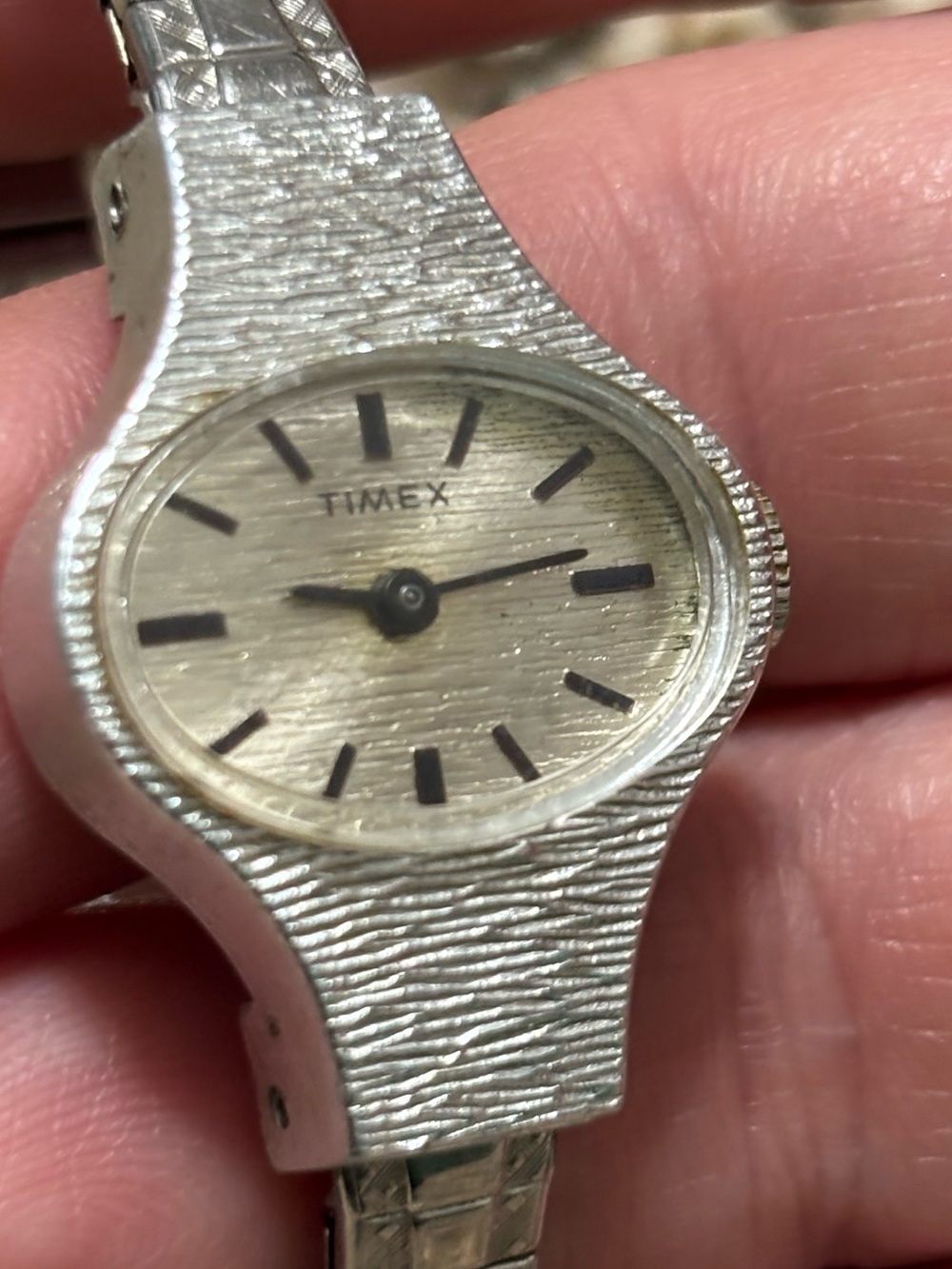 Vintage Timex Women's Silver Analog Watch Silver Bracelet just needs battery